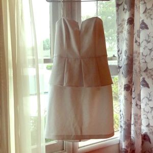 Bisou Bisou size 14 white peplum strapless dress